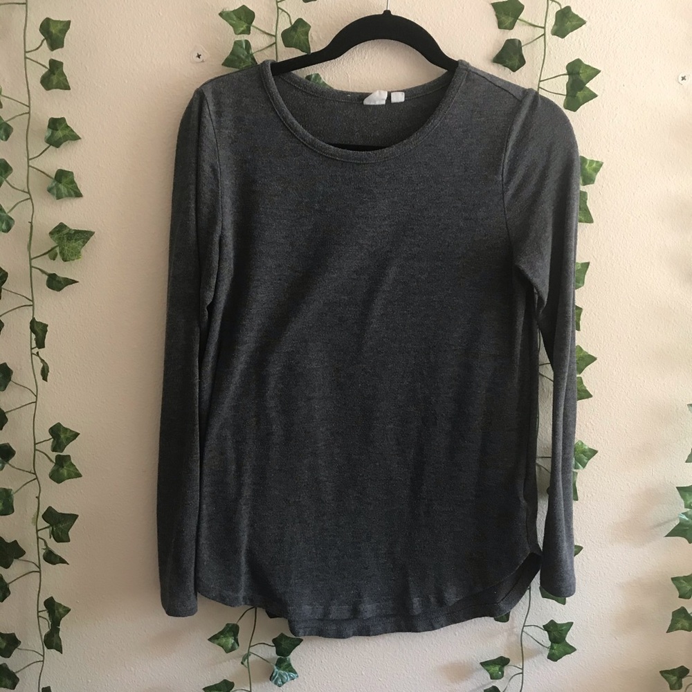 gap long sleeve sweater t-shirt
